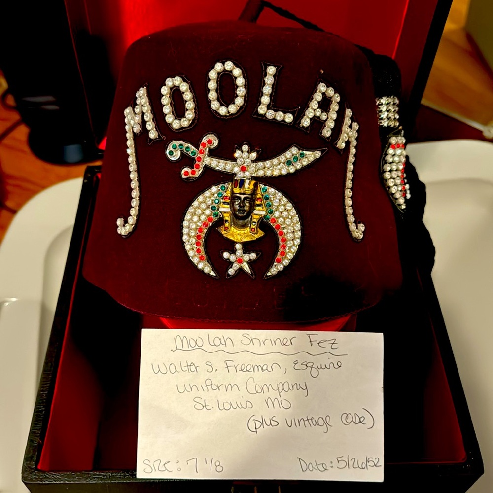 Vintage Masonic Shrine Fez (MooLah Missouri)